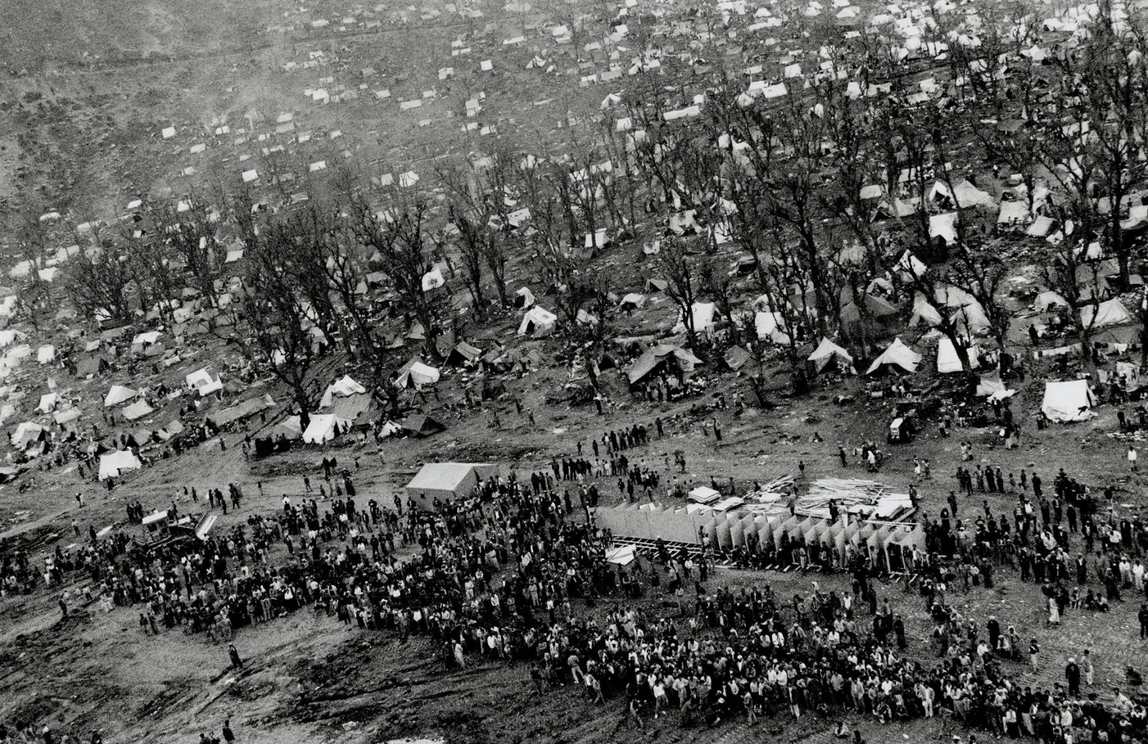 Refugees - Kurds - Boris Spremo photos 1991