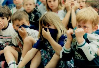 Holland Marsh Christian School, Students watch principal eat a cooked worm