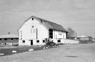 Eglinton Hunt Club Barn