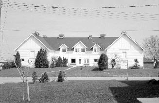 House, west of Leslie and south of Finch