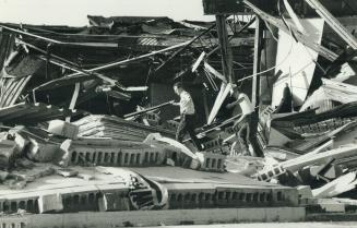 Storms - Tornados - Ontario 1985 (2 files) 2 of 2 files 60