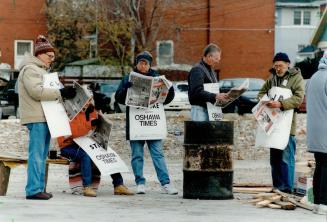 Strikes - Canada - Ontario - Oshawa newspaper