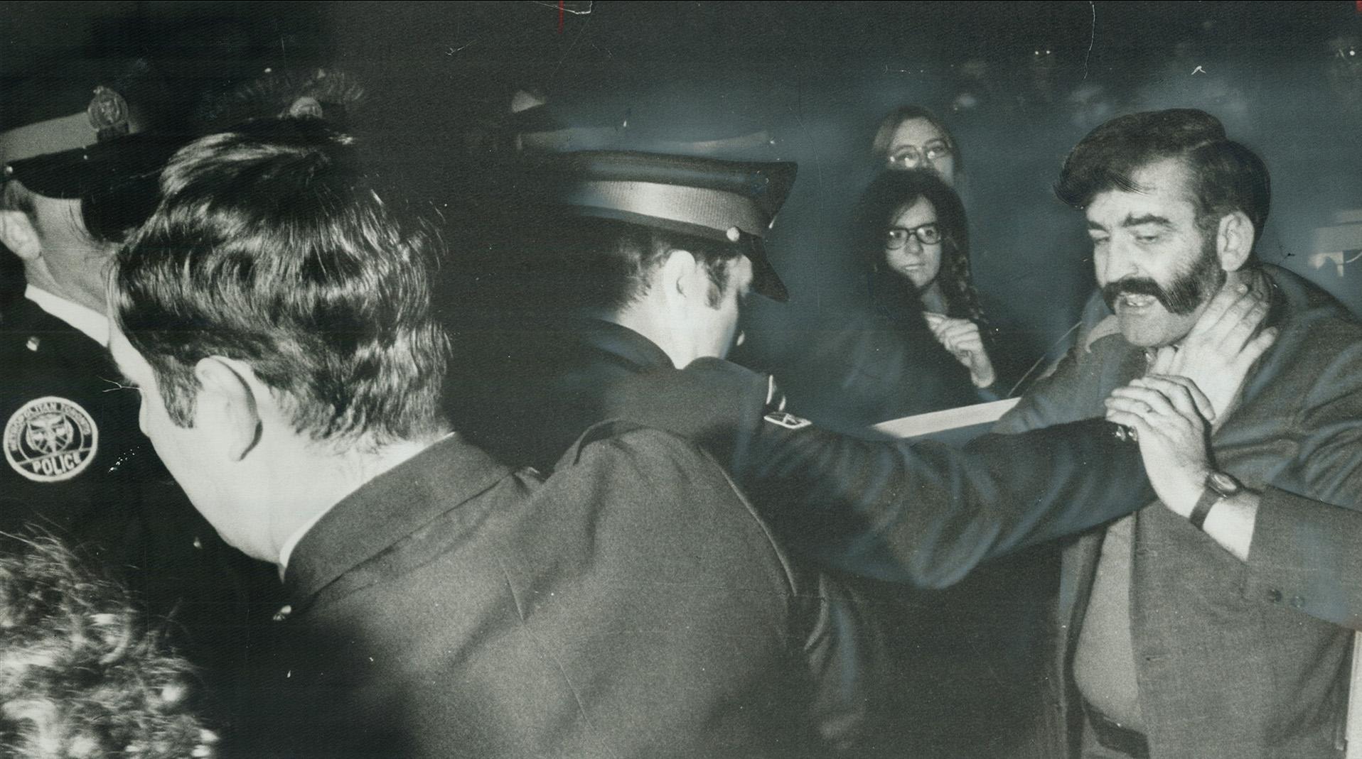 Alderman arrested in scuffle. Alderman Dan Heap, right, was charged with assault and obstructing police this morning on the picket line at the Artisti(...)