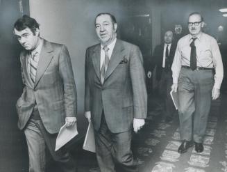 City hall negotiators leave the room in the Royal York in which they are meeting on Metro's 20-day-old strike of civic workers. From the left are Alde(...)