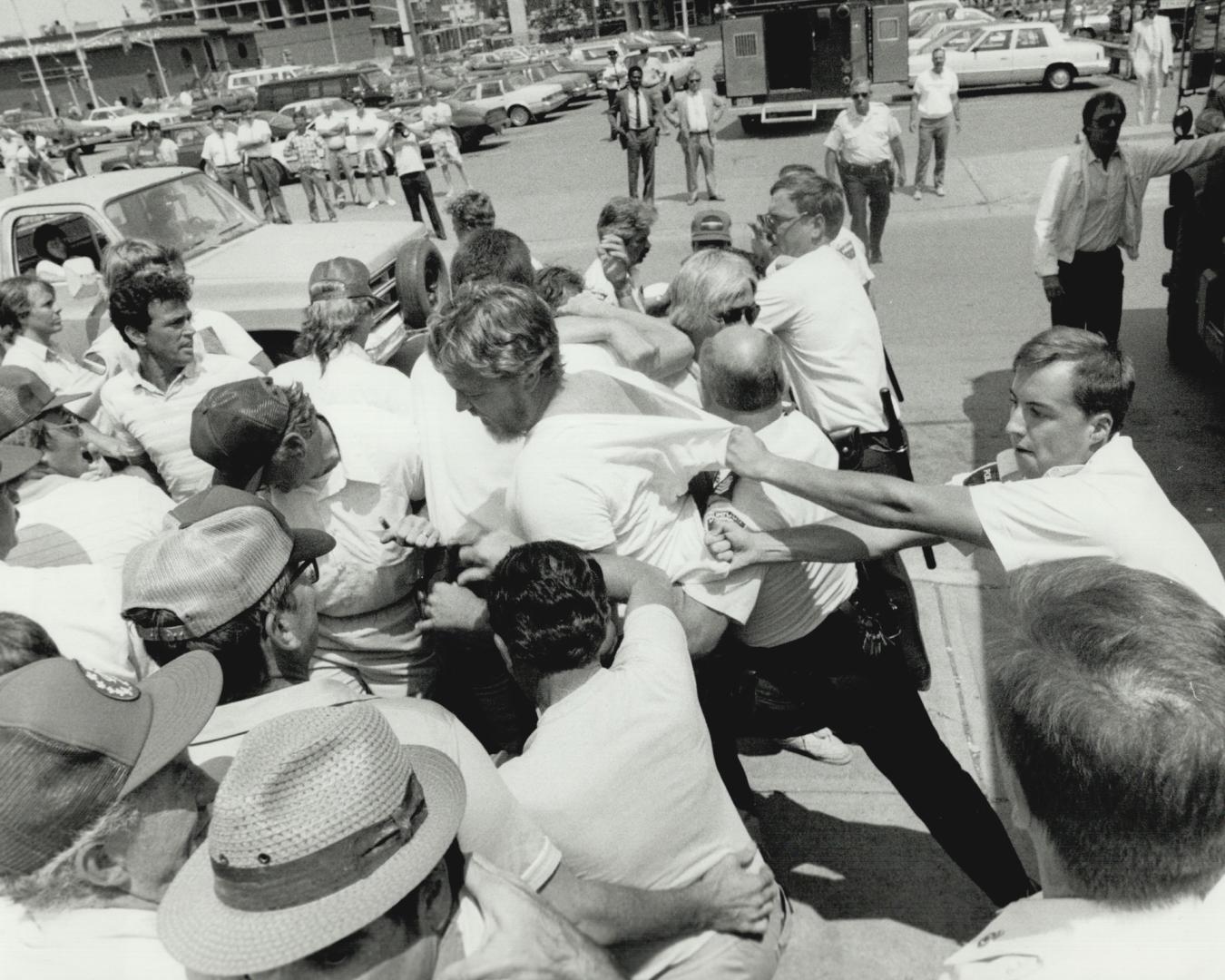 Strikes - Canada - Post Office 1987