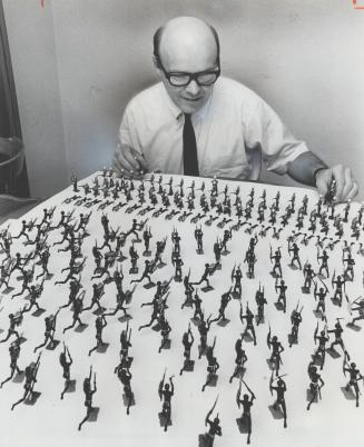 Harold Morrison and his toy soldiers, Toronto collector masterminds a table-top battle