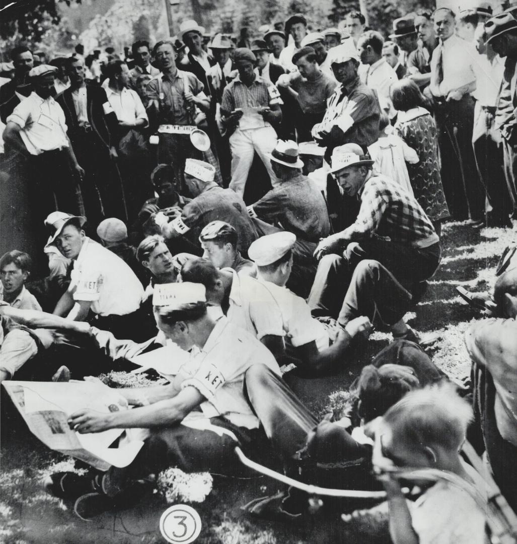 A group of marchers, all packed and ready to set out