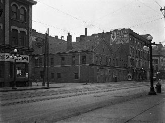 Bay St., east side, looking south from north of Temperance St., Toronto, Ontario