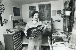 Father of three vanished children, Nicholas Pawley, Electric guitar waits for Geoffrey's return