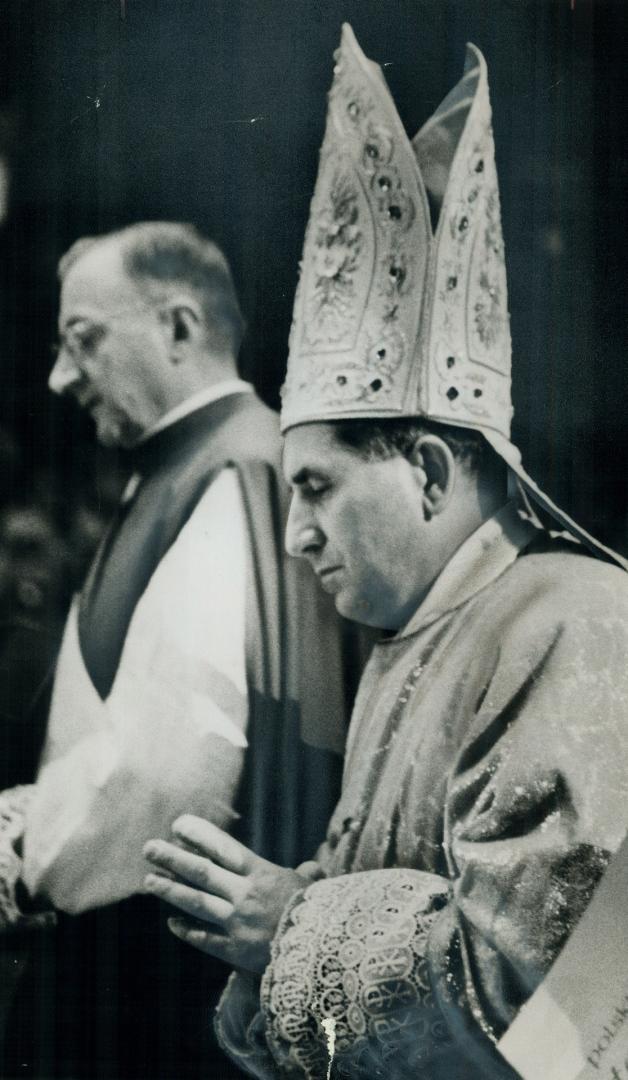 Most Rev. Wladyslaw Rubin. Conducting mass for Metro's Polish-Canadians