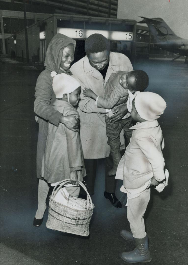 ''Hello father'' were the first words of Dr. Fidel Ezemenari's three children when they arrived in Toronto yesterday. But their father, who hadn't see(...)