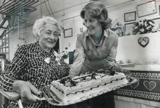 Double celebration, Two grand old Toronto ladies are celebrating their 100th birthday - Margaret Green and the Queen Elizabeth Hospital. Mrs. Green, a(...)