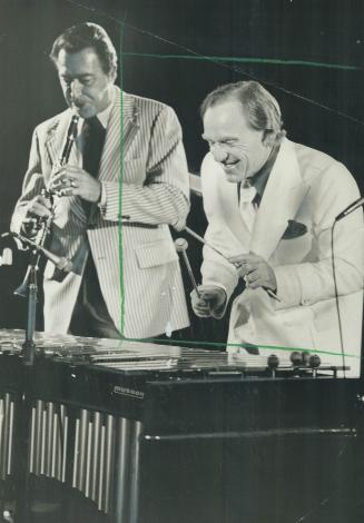 Peter Appleyard jams with his friends