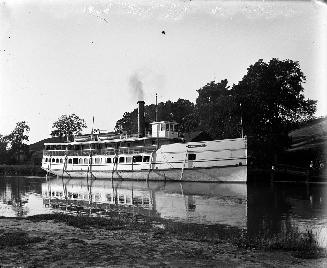 LINCOLN (1900-1904), entering Welland Canal, St