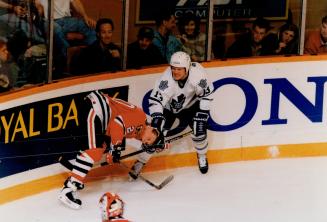 Chicago - Gary Suter, Toronto - Mats Sundin