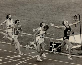 1500m finish (694) John Walker winning gold medal in time 3