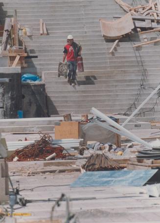 Sports - Stadiums - Canada - Ontario - Toronto - Skydome (Construction) 1989