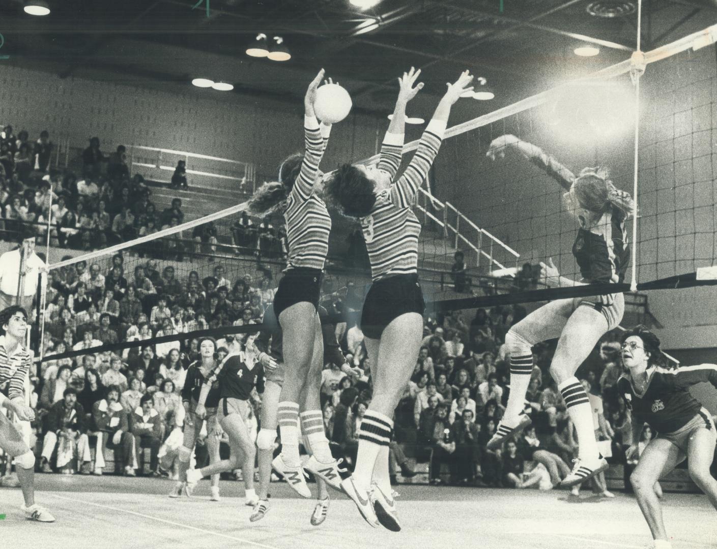 Winning form. Chalk up another point for Vancouver's Old Time Ladies as Our Volleyball Club players (in the striped shirts) fail to return this spike (...)