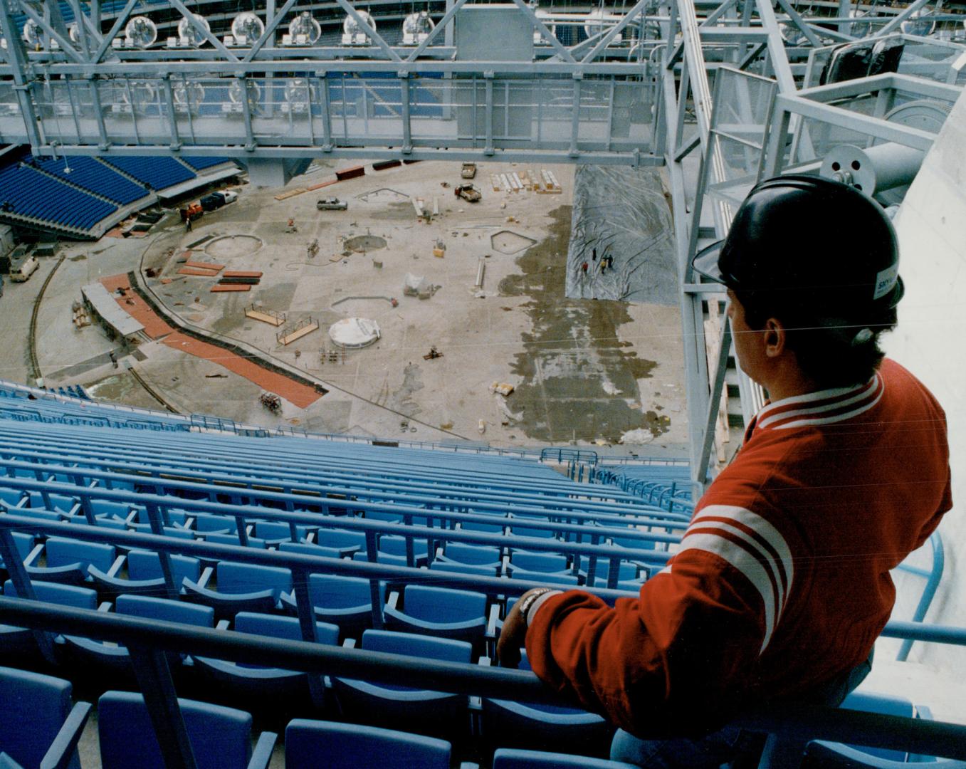 Sports - Stadiums - Canada - Ontario - Toronto - Skydome (Construction) 1989