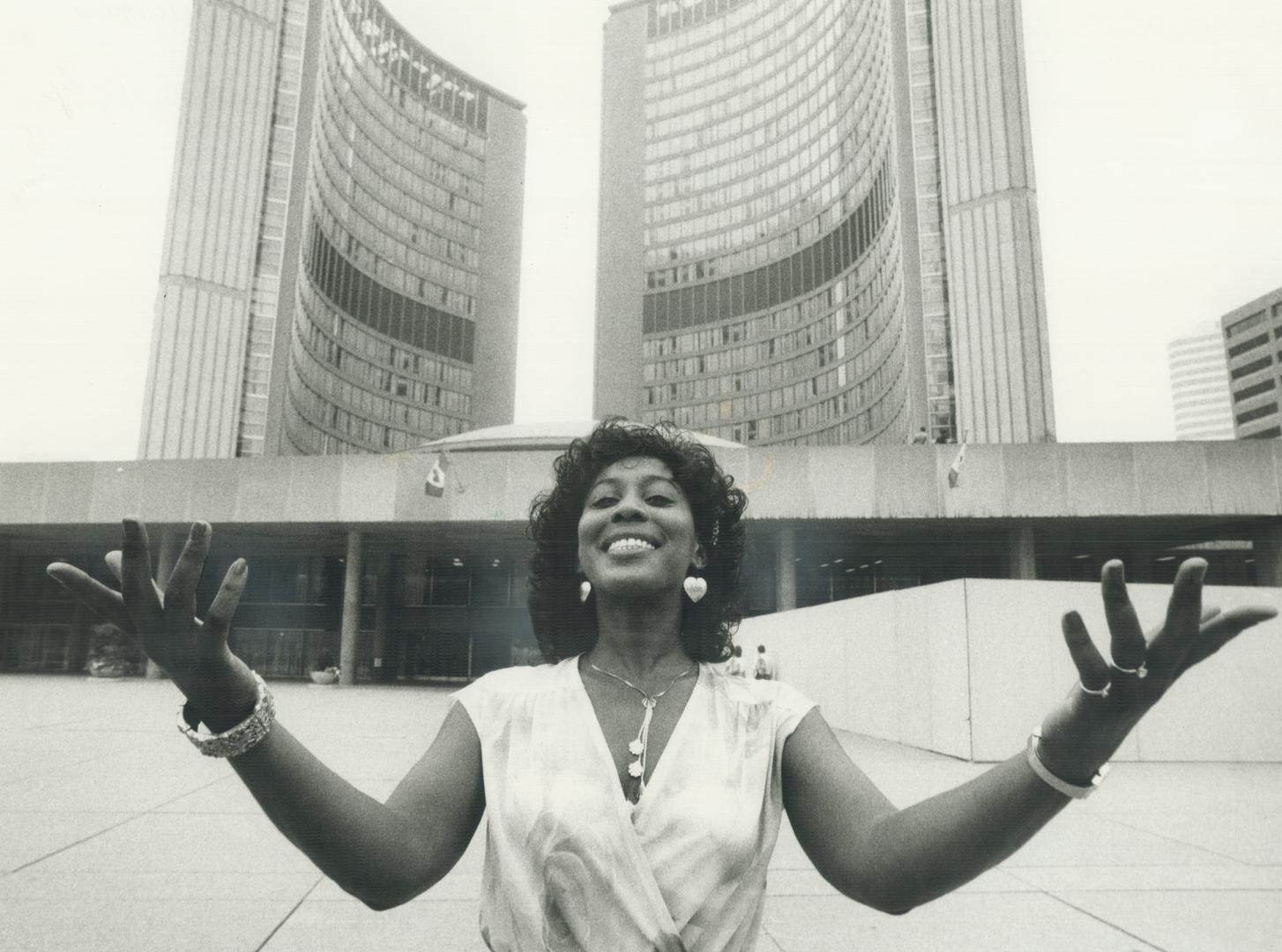 A salute to Porgy and Bess, Ira and George Gershwin worked on the libretto for Porgy And Bess, the operetta opening at O'Keefe Centre next Tuesday and starring Naomi Moody (above) as Bess