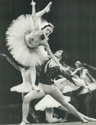 Swan Lake, Frank Augustyn, Karen Kain