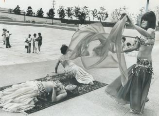 Belly dancers drew sparse crowds to the speaker's corner at Albert Campbell Square in Scarborough Civic Centre on the weekend. Alderman John Wimbs tho(...)