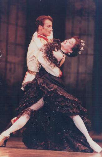 Kimberly Glasco - Aleksander Antonyvic - The Merry Widow