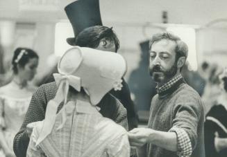 Jack King, above, adds final touches to a bonnet