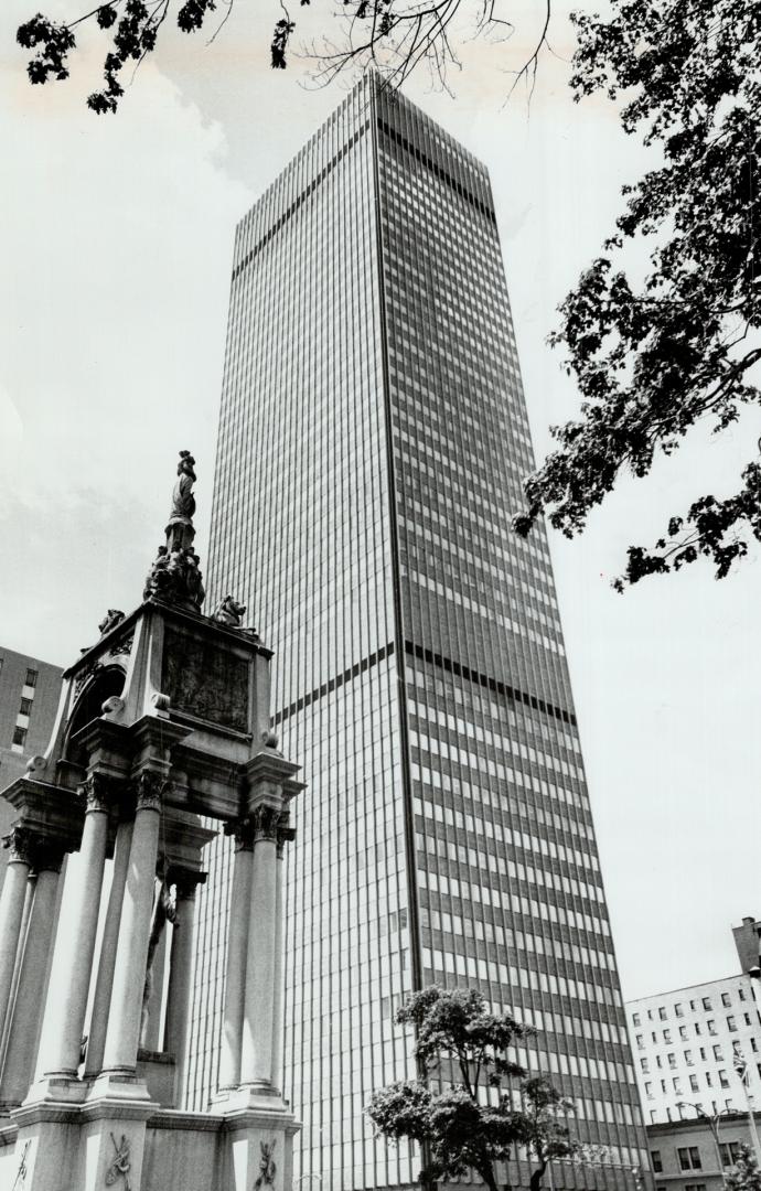 Bank of commerce tower Montreal