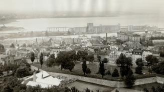 34140 Quebec City from Legislative Buildings