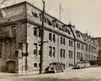 Canada - Ontario - Ottawa - Buildings - Supreme Court