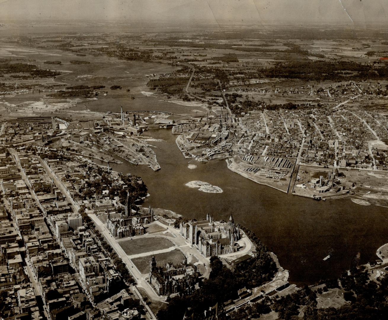 Capital Hill, Ottawa, seen from a plane, with Hull in the background