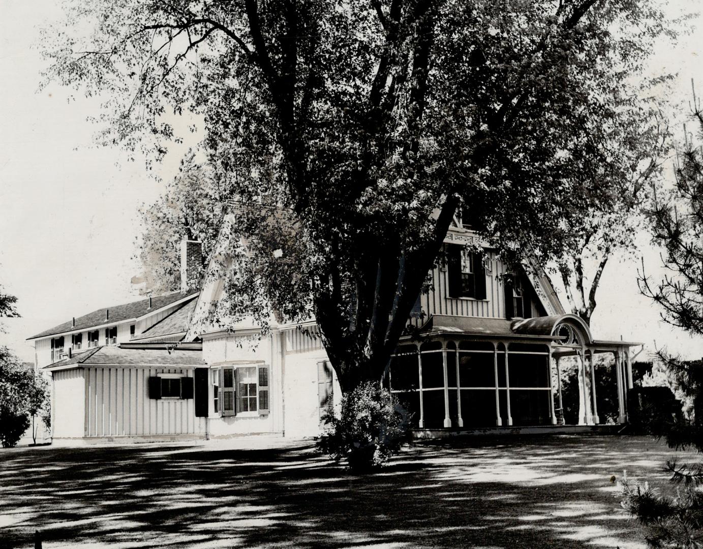 Don head farms changes hands. Old Colonial in design, this is the residence of the late J.D. Patterson at Don Head Farms, a 514-acre country estate we(...)