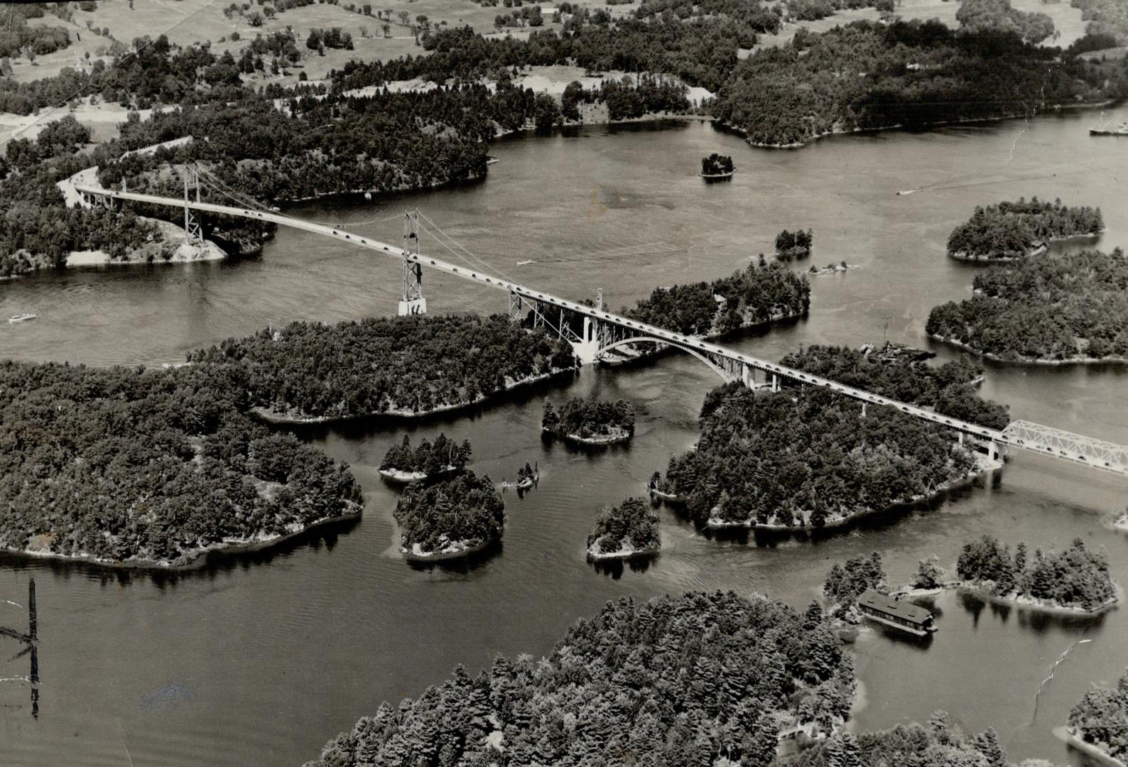 Largest bridges in system stand on canadian side of river