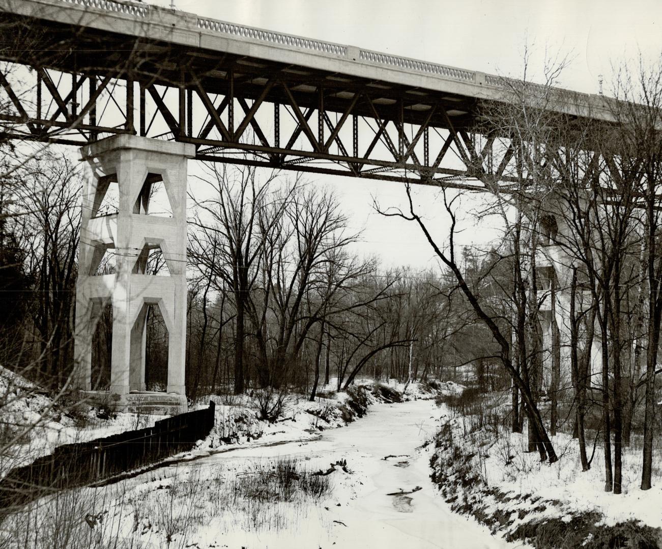 Bayview bridge - Lawrence Park North York Twp