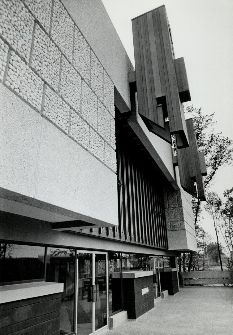 Japanese - Canadian cultural centre (Raymond Moriyama)