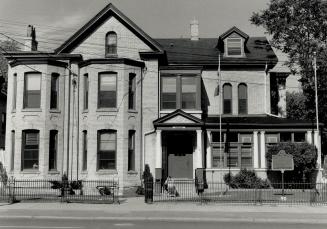 Robertson House: The largest women's shelter in the city has been criticized by a coalition for not meeting the emotional and educational needs of the homeless