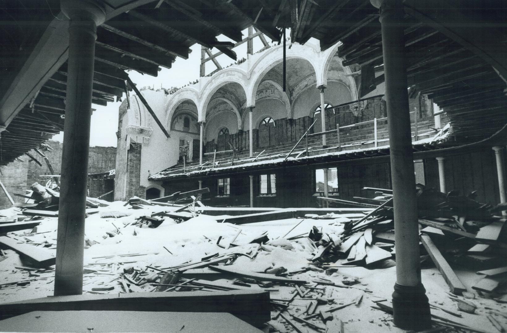 More Toronto history under the wrecker's hammer, Once the home of the largest Presbyterian congregation in Canada, Cooke's Presbyterian Church at Quee(...)