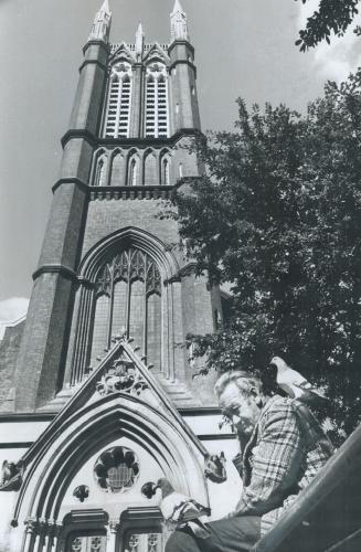 Metropolitan United Church at Queen and Church Sts