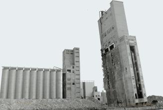 Canada - Ontario - Toronto - Buildings - Victory Soya Mills