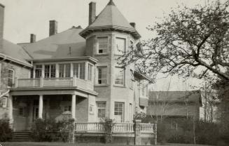 Sacred Heart orphanage, St. Clair and Bathurst