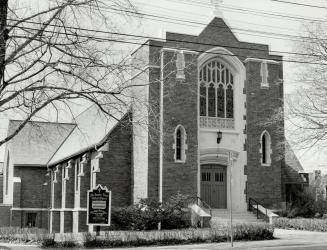 St. James-Bond United Church, Avenue Road, southwest corner of Willowbank Boulevard, Toronto, O…