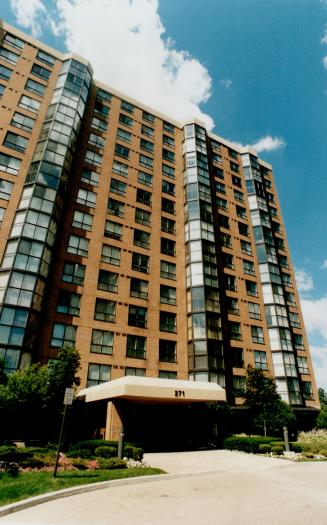 Canada - Ontario - Toronto - Condominiums - 1997 and on