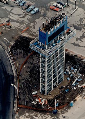 Dismantling Bulova Tower