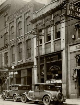 Adelaide St. Transfer. An important down town property transfer is announced to-day by W. H. Hoidge, realtor, in the acquisition by an undisclosed cli(...)