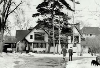 Uplands cottage in Wychwood Park near Bathurst St