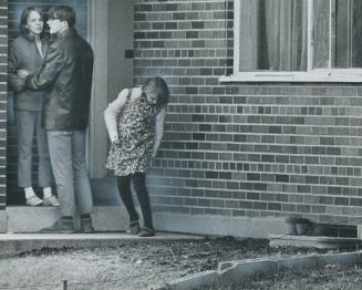 Tenement jungle of Regent Park South is a world unto itself for many of the youthful inhabitants