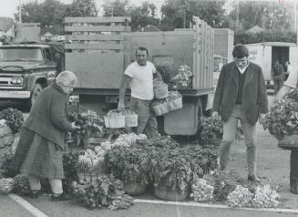 Country Trippers will soon see wayside vegetable stands