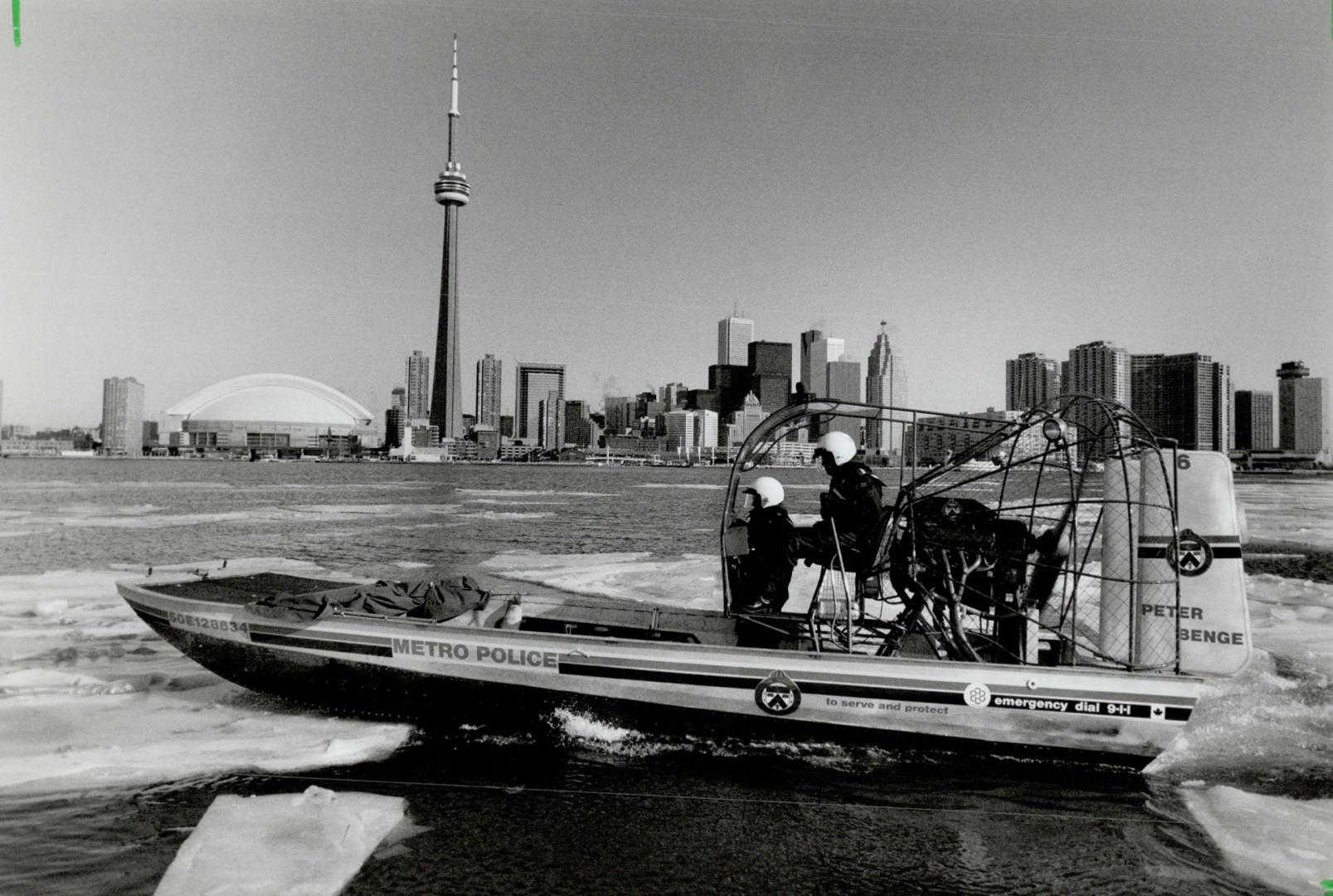 Canada - Ontario - Toronto - Metro Police - Marine Unit