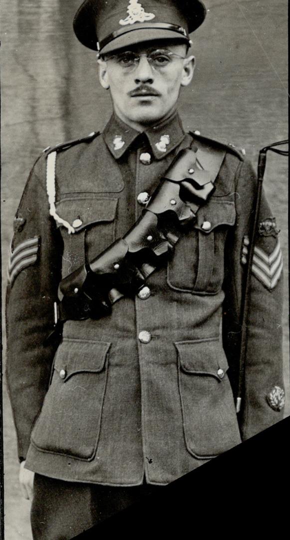 How gunners dress. Sergeant Fred Tenute is shown in the uniform to be worn by the 21st Medium Battery, Royal Canadian Artillery, when they fire a salu(...)